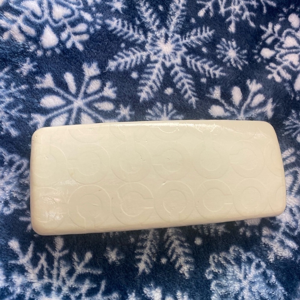 VINTAGE WHITE COACH SUNGLASSES CASE MONOGRAM PATTERNED - Picture 2 of 3